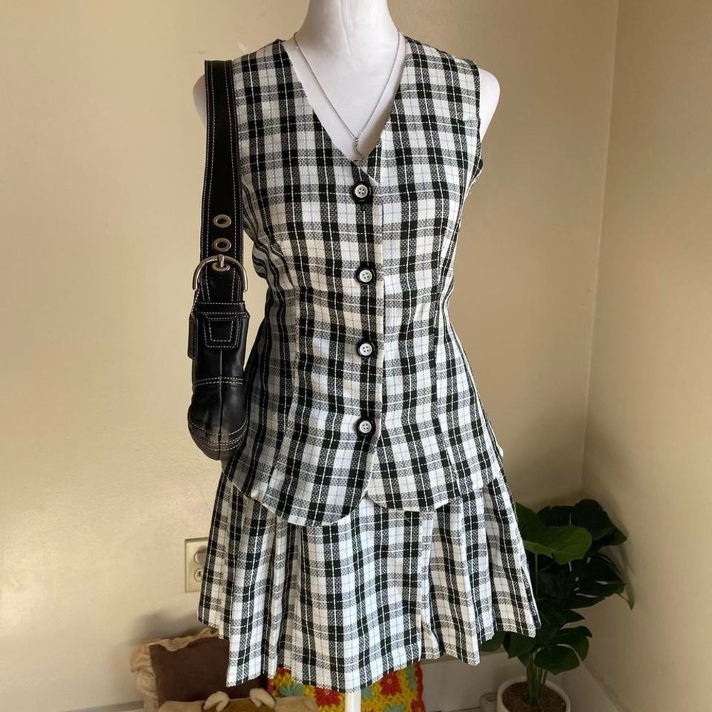 SOLD - Picture 7 of 8